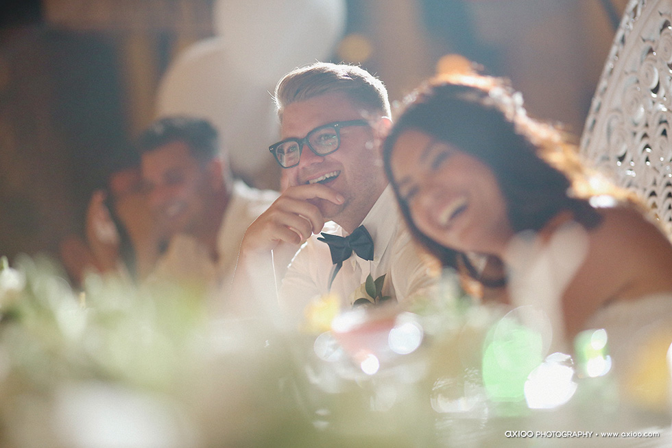 Axioo: That Sunshiny Retro Vibe